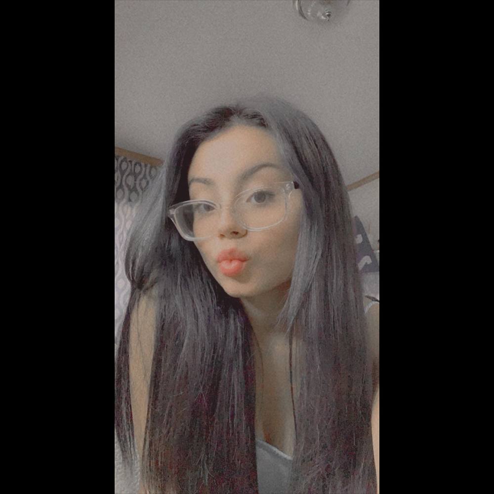 Meet your Posher, Alysia